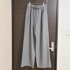 GU グレー スラックスのサムネイル