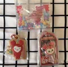 TWICE CHAENGVELY キーホルダー 3点セットのサムネイル
