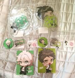 ダンガンロンパ 狛枝凪斗 日向創 上倉エク くじ アクスタ 缶バッジ