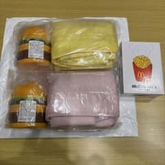 2026年マクドナルド福袋　2セット＋ポテト加湿器