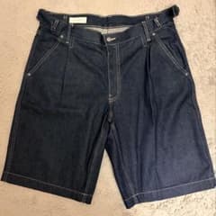 ベルトループ付きバーキーフィットデニムパンツ　JP36のサムネイル