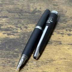 未使用　1975年製　艶消し　マットブラック　ミュー　パイロット　万年筆　中字 未使用 1975年製 艶消し マットブラック ミュー パイロット 万年筆
