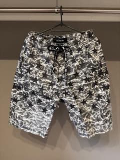 DGK 総柄 ショートパンツ 32インチのサムネイル