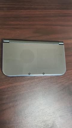 Newニンテンドー3DS LLのサムネイル