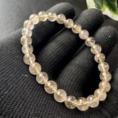 金針入り　ゴールドルチルクォーツブレスレット 7mm （画像現物）のサムネイル