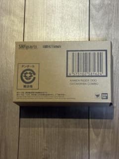 S.H.Figuarts 真骨彫 仮面ライダーオーズ ガタキリバ コンボのサムネイル