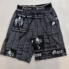 ジョンガリアーノ　ショートパンツ　ブラック　Lサイズ ジョンガリアーノ ショートパンツ ブラック Lサイズ - メルカリ