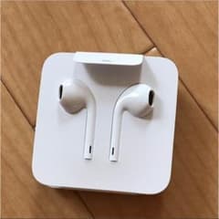iPhone7  イヤホン 変換アダプタのサムネイル