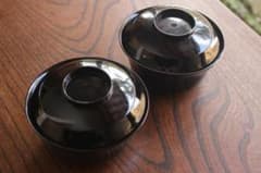 時代逸品！上質黒漆に風情ある網目文の映えるお椀2点（検輪島塗蒔絵椀