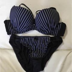 ブラセット♡ストライプ♡新品未使用♡タグなしのサムネイル