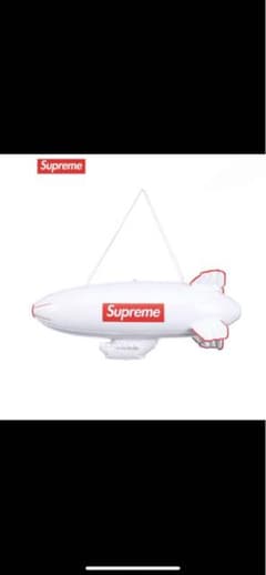 supreme 17A/W BOXロゴ飛行船(Inflatable Blimp) - メルカリ