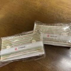 48 小物入れ キーホルダー 2個 ピルケースのサムネイル