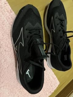Mizuno デュエルソニック4 28.5 試し履きのみ　ワイドのサムネイル