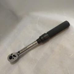 TAKEO トルクレンチ　差込角9.5mm 5-25N.m ソケット２個付きのサムネイル