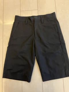 男児用の黒パンツ　フォーマルに　サイズ140のサムネイル