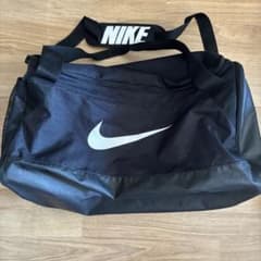 NIKE ダッフルバッグ ブラック スポーツバッグのサムネイル