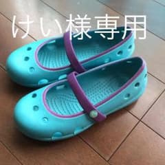 けい様専用 クロックス サンダルC12(18.5くらい)のサムネイル