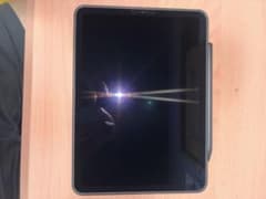 美品 iPad Air5 256GB Wi-Fi 箱・ケース付(ESR) 美品 iPad Air5 256GB Wi-Fi 箱・ケース付(ESR) - メルカリ