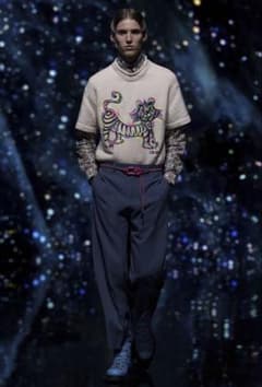 DIOR 타이거 자수 짧은 슬리브 니트 M 디올