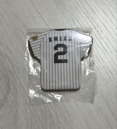 阪神タイガース ユニフォーム型缶バッジ 梅野のサムネイル