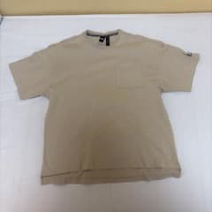 adidas ベージュ Tシャツ ポケット付きのサムネイル