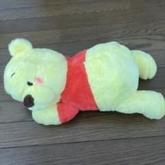 くまのプーさん　横向きおねんね　V-BIGぬいぐるみ