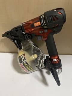 しーたか様専用　MAX 釘打機 エアツール HN-65N4のサムネイル