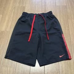 NIKE ナイキ水着130cmのサムネイル