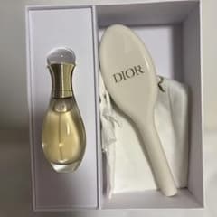 Diorディオール プラチナ会員バースデーギフト ヘアブラシジャドール