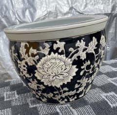陶器製 水鉢 黒と白の花柄のサムネイル