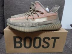 YEEZY BOOST 350 V2 SAND TAUPE 未使用品 定価三万円のサムネイル