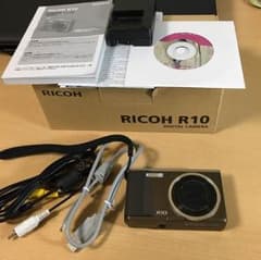 リコー R10 RICOHデジカメのサムネイル
