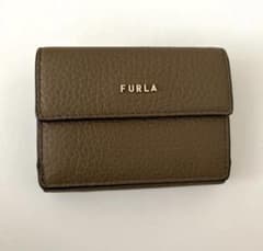 FURLA フルラ　財布　ミニウォレット　三つ折り財布のサムネイル