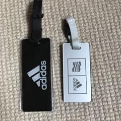 新品未使用品　adidas ネームプレートのサムネイル
