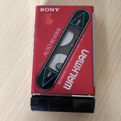 ソニー　ウォークマンAUTO REVERSE  カセットプレーヤー　ジャンク品 SONY WALKMAN カセットプレーヤー（ジャンク品） - メルカリ