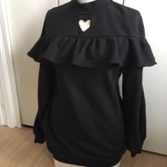 one spo ハートくり抜きワンピース 黒のサムネイル
