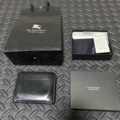 BURBERRY BLACK LABEL 二つ折り財布 箱、袋付きのサムネイル