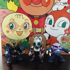 専用( ^ω^ )ガンダム２つ、仮面ライダー1つのサムネイル
