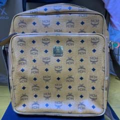 mcm バックのサムネイル