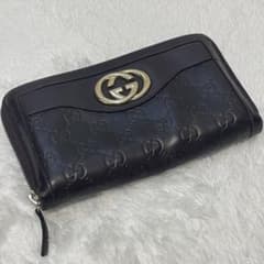 GUCCI グッチシマ インターロッキングG レザー ラウンドファスナー 長財布のサムネイル