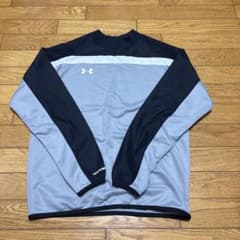 UNDER ARMOUR トレーニングウェア 長袖 グレー SMのサムネイル
