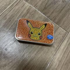 ピカチュウ キラキラ缶 ポケモン ラムネのサムネイル