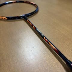 (ヒビあり) YONEX DUORA 10 デュオラ10 バドミントンラケットのサムネイル