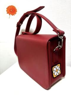 UNDERCROSS Square Box Crossbody Bag Mini Red Flower