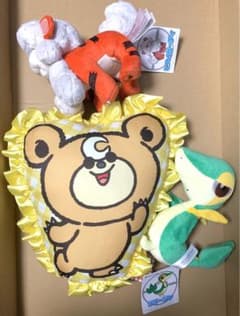 ポケモン　クッション　ぬいぐるみのサムネイル