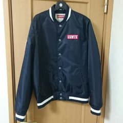 Levi's スタジャン Mサイズ 美品のサムネイル