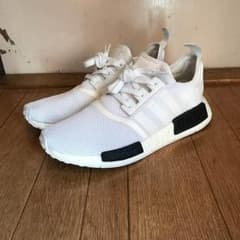 NMD_R1のサムネイル