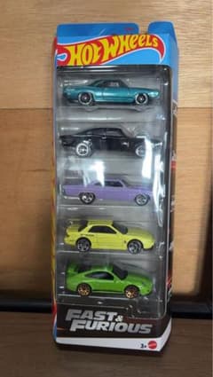 Hot Wheels FAST & FURIOUS 5台セット - メルカリ