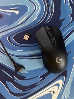 G703 無線　ほぼ新品‼️のサムネイル