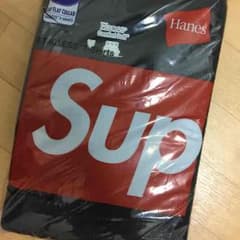 supremeのサムネイル